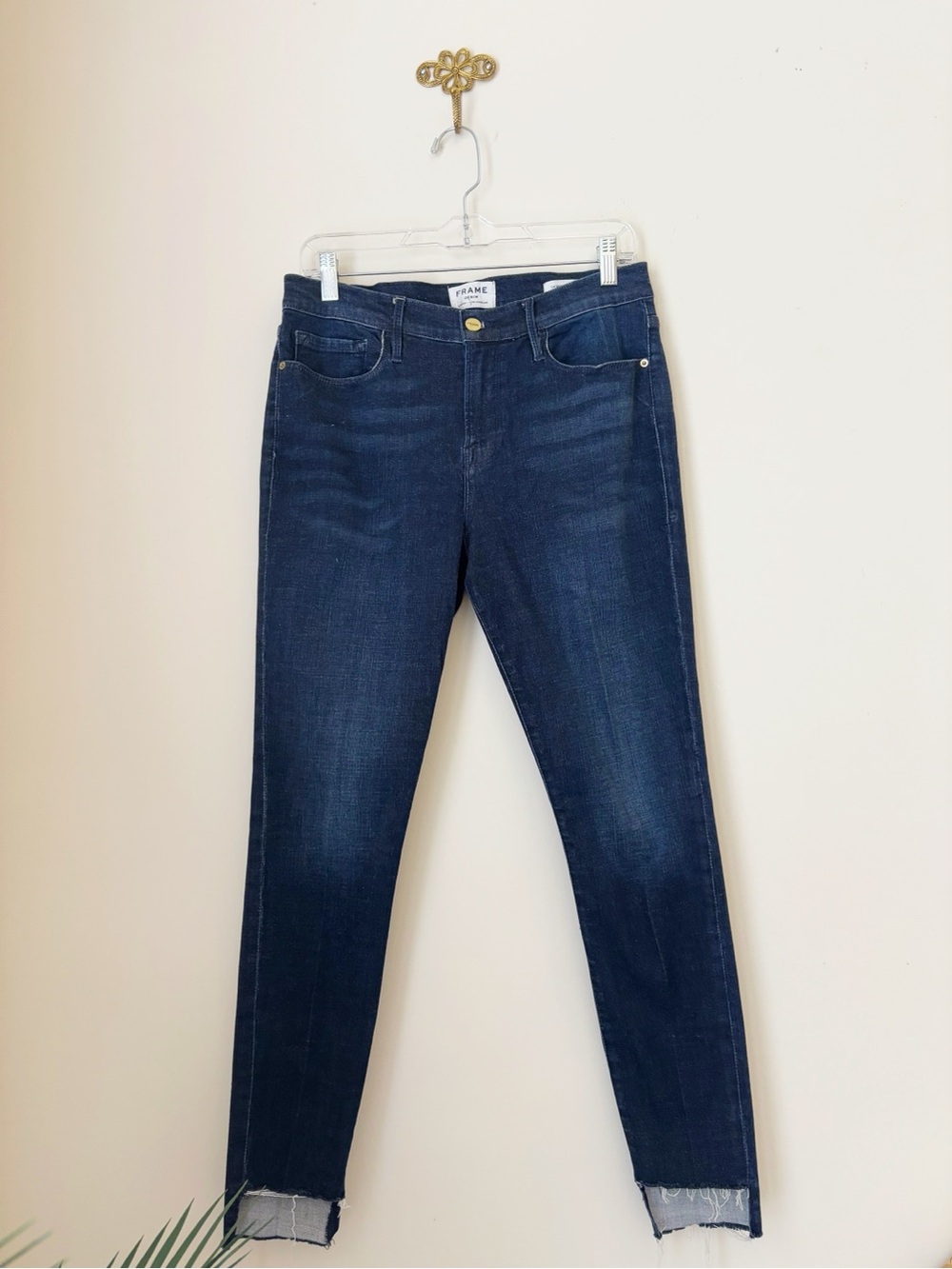 FRAME Le Skinny De Jeanne Raw Hem Jeans Galvin Wash Sz 32